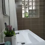 Casa Da Tia Dulce Holiday home *