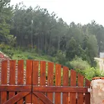 Casa Da Tia Dulce Holiday home *